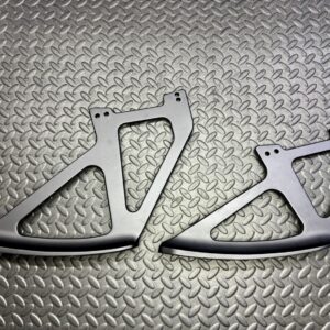 4.ジェラルミン製 ウイングブラケット